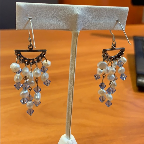 Freshwater Pearl and Blue Bead Dangle Earrings - Picture 4 of 5